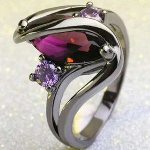Glamorous Purple Stone Black Ring